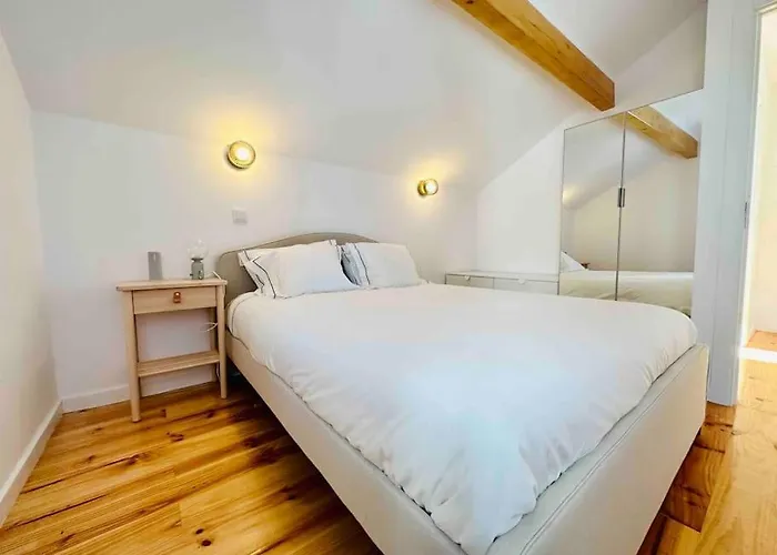 Casa de Férias New Amazing Cozy House In The Heart