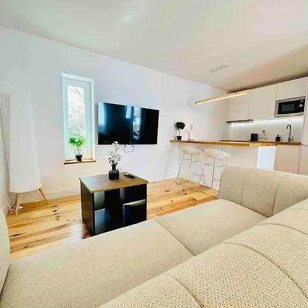 New Amazing Cozy House In The Heart Semesterbostad *