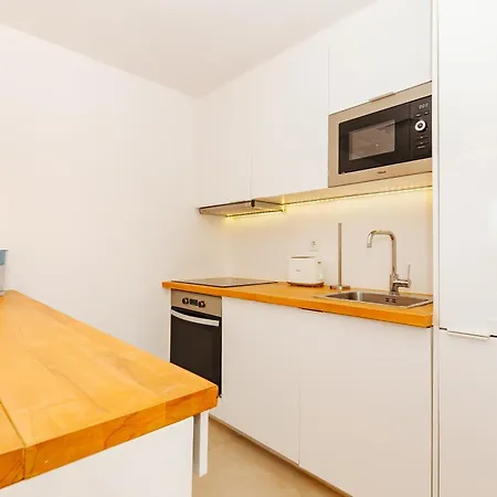 Semesterbostad New Amazing Cozy House In The Heart