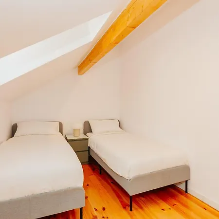 Semesterbostad New Amazing Cozy House In The Heart Lisboa
