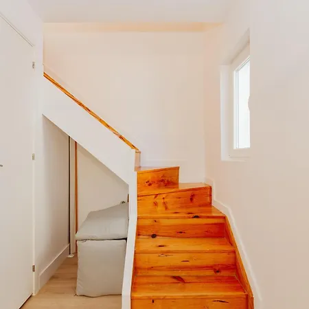 Semesterbostad New Amazing Cozy House In The Heart