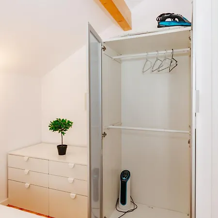 New Amazing Cozy House In The Heart Semesterbostad Lisboa