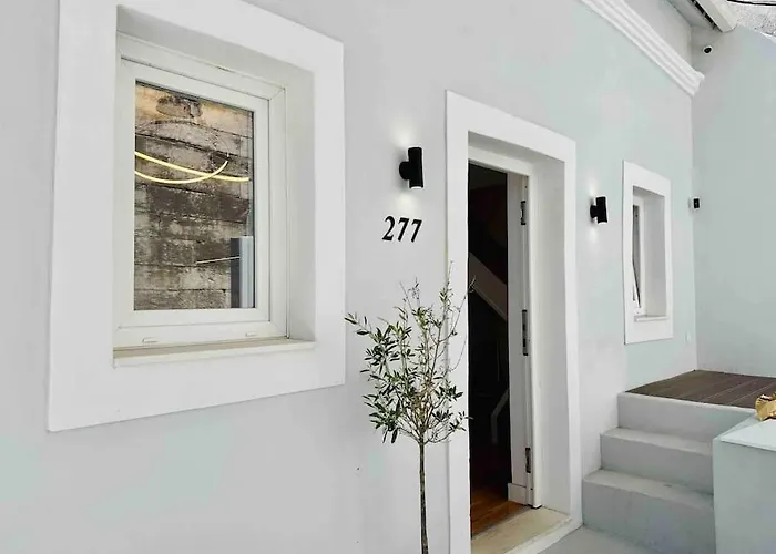 New Amazing Cozy House In The Heart 度假居 *
