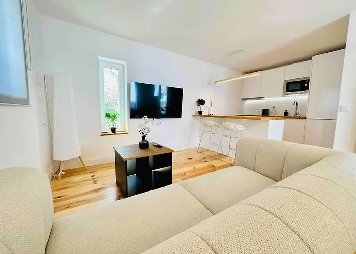New Amazing Cozy House In The Heart Semesterbostad *