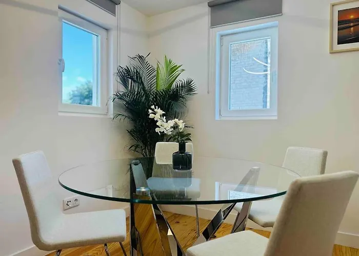 New Amazing Cozy House In The Heart 度假居