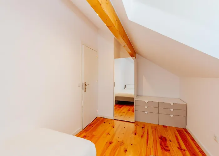 Semesterbostad New Amazing Cozy House In The Heart