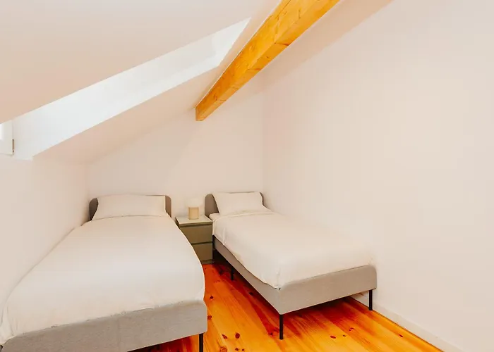 Semesterbostad New Amazing Cozy House In The Heart Lisboa