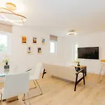 New Amazing Cozy House In The Heart 펜션