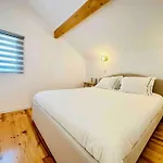 Holiday home New Amazing Cozy House In The Heart Lisbon